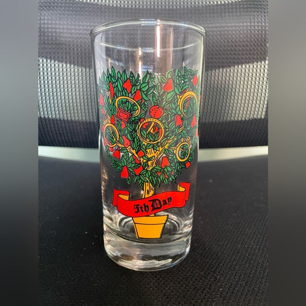 Vintage Anchor Hocking 12th Day of Christmas 5th Day Golden Ring Drinking Glass